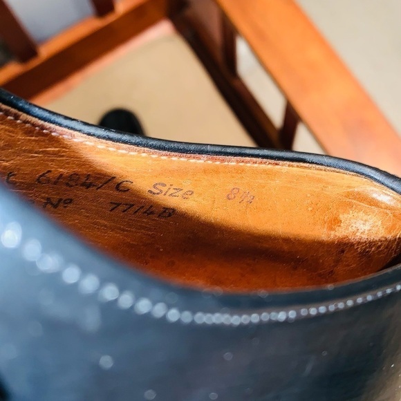 Premium Black Bespoke Cap Toe Oxfords. - Picture 5 of 16